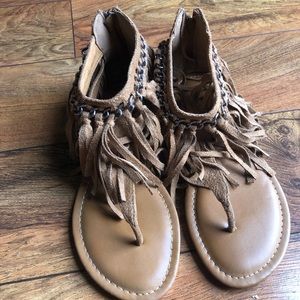 Fringe sandals